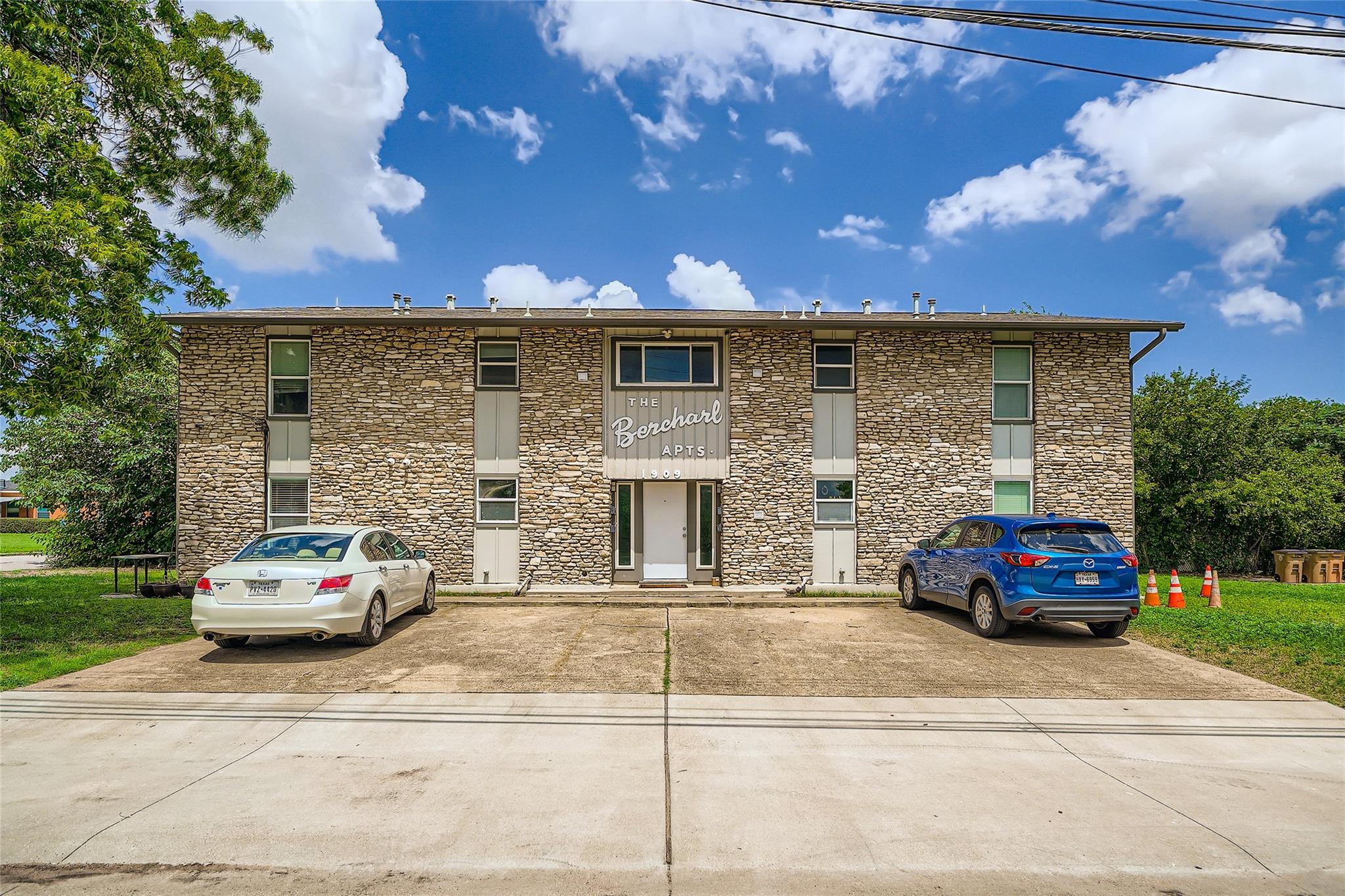 1909 Leona St # 102, Austin, TX 78722