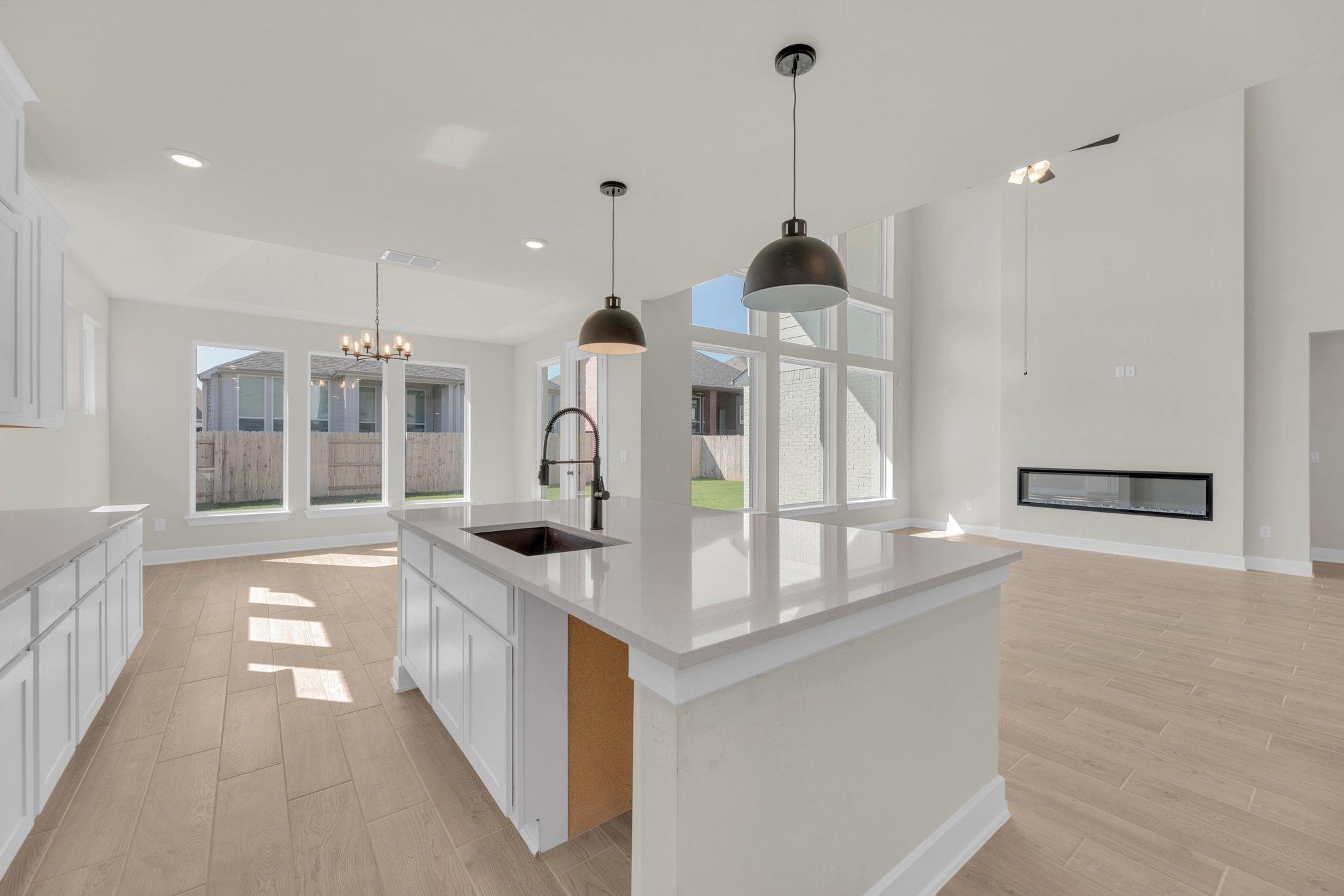 916 Rock Daisy Trl, Hutto, TX 78634