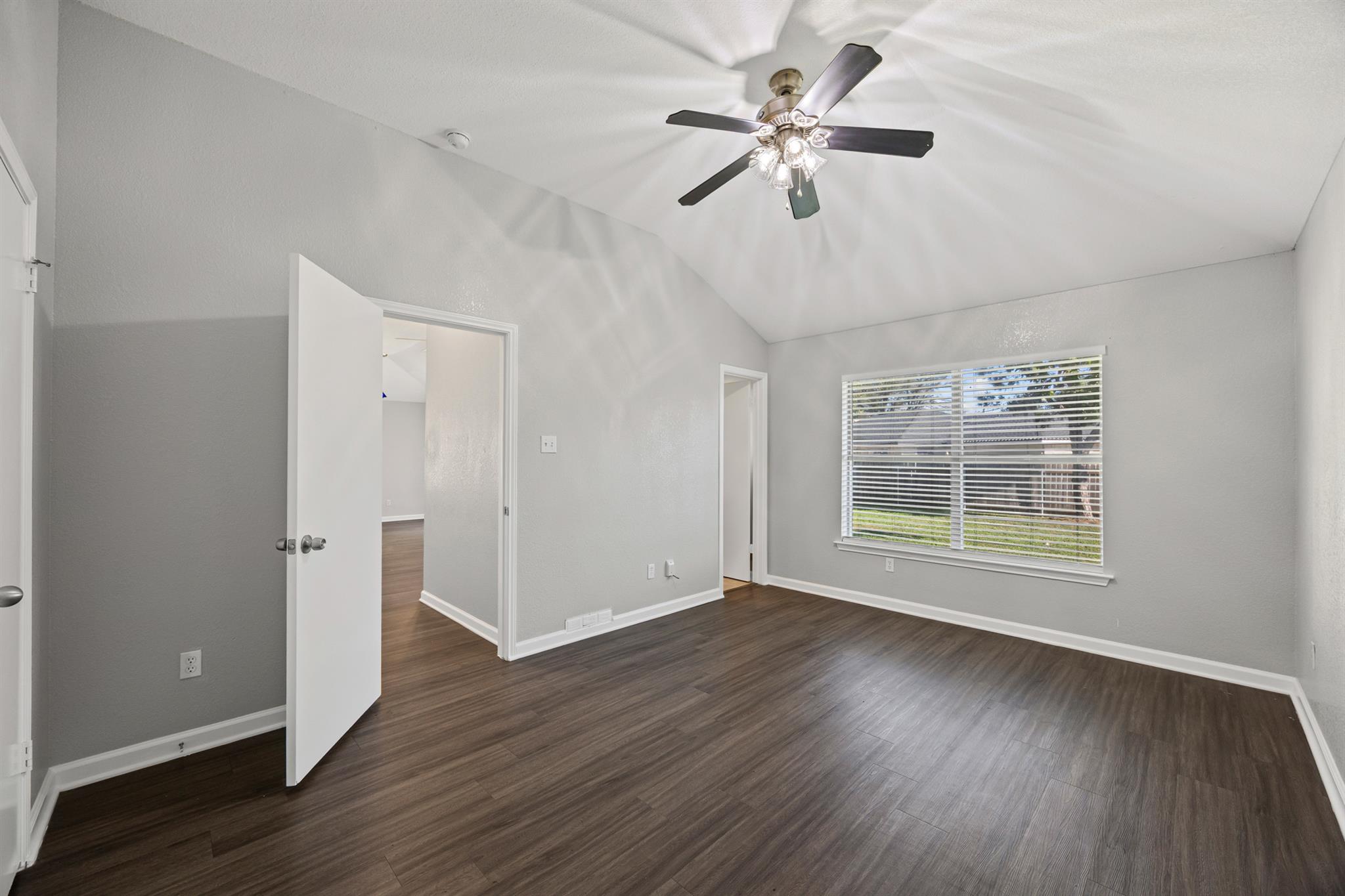 2302 Loquat Ln, Round Rock, TX 78664