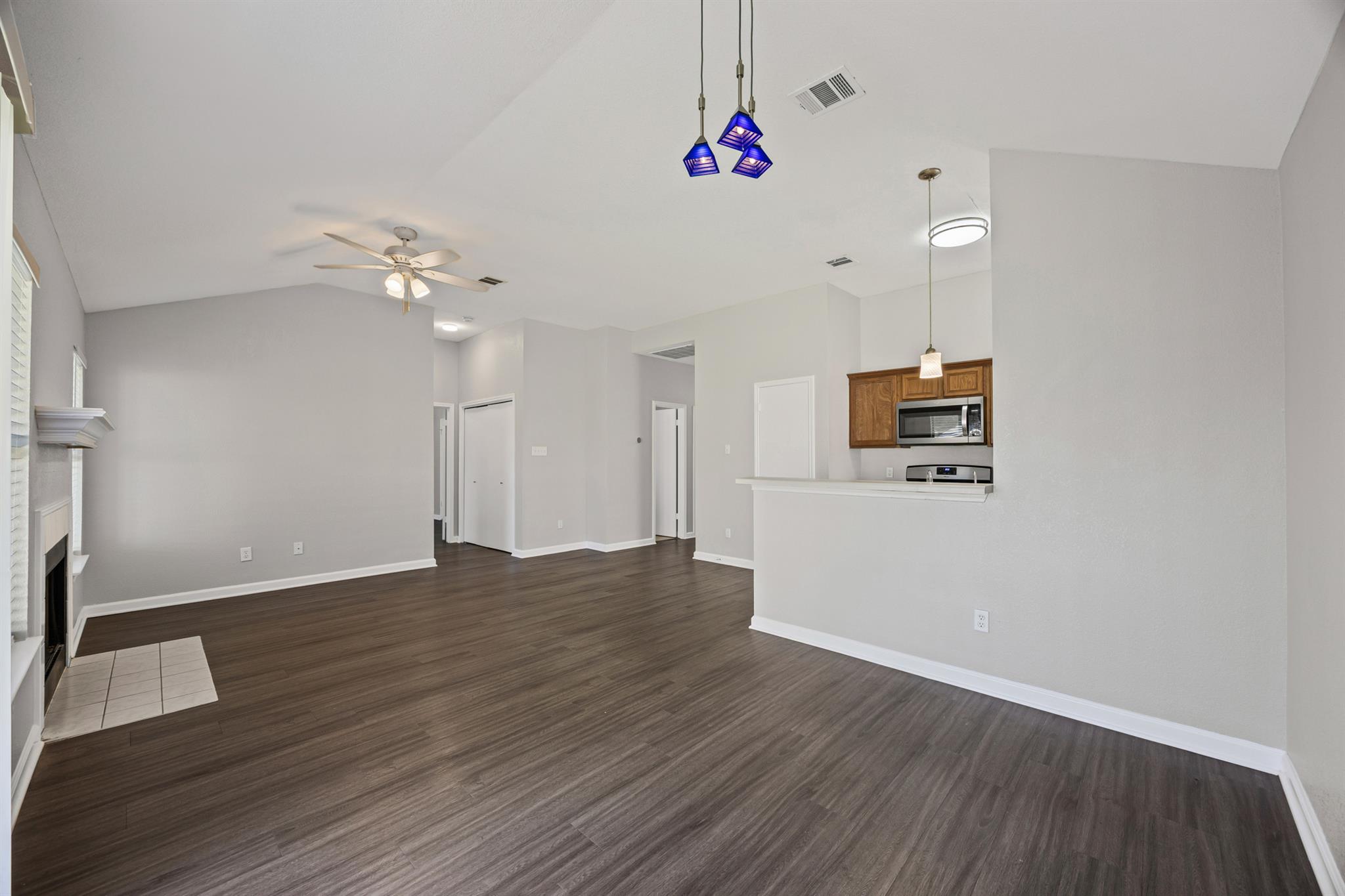 2302 Loquat Ln, Round Rock, TX 78664