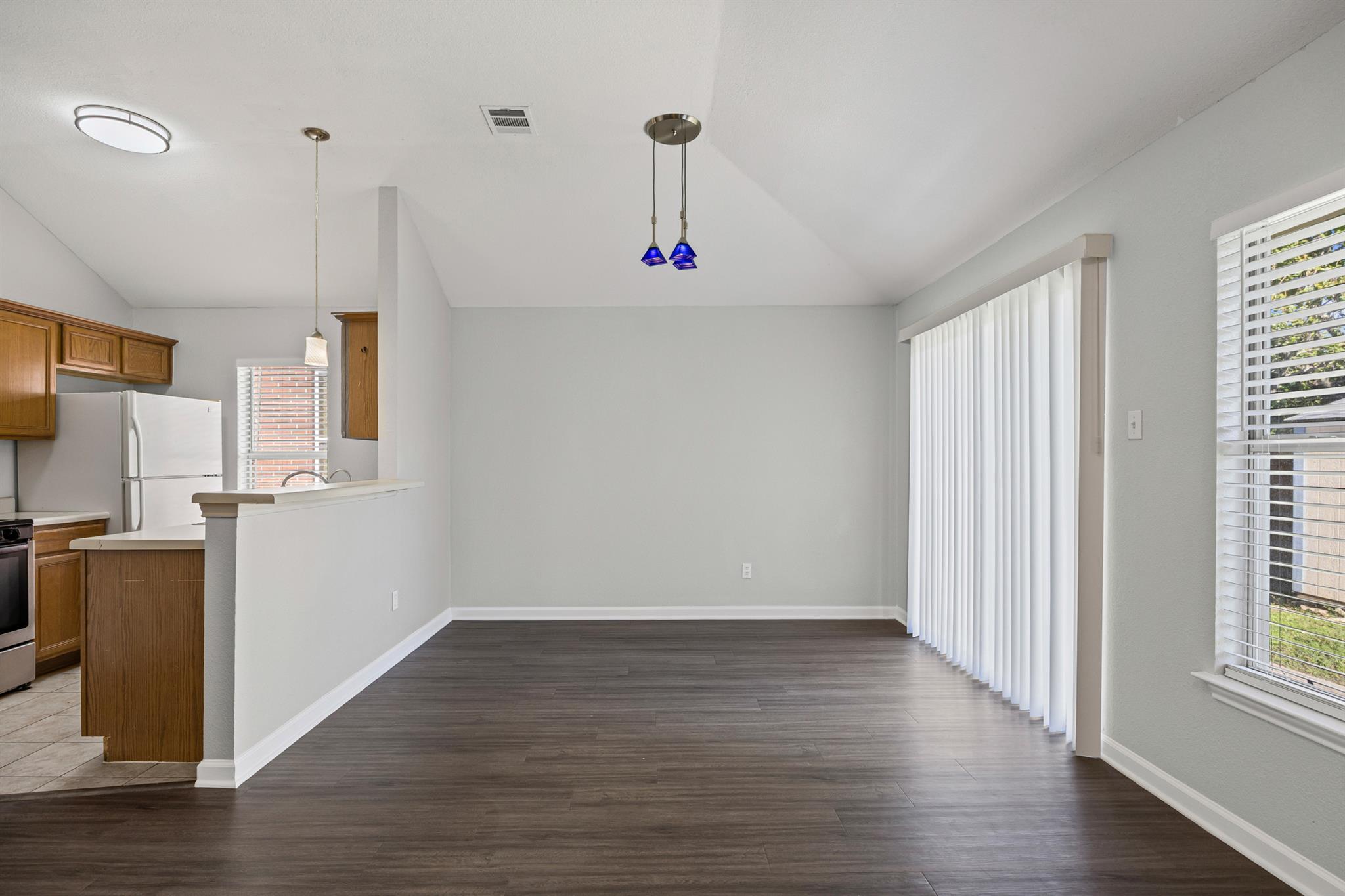 2302 Loquat Ln, Round Rock, TX 78664