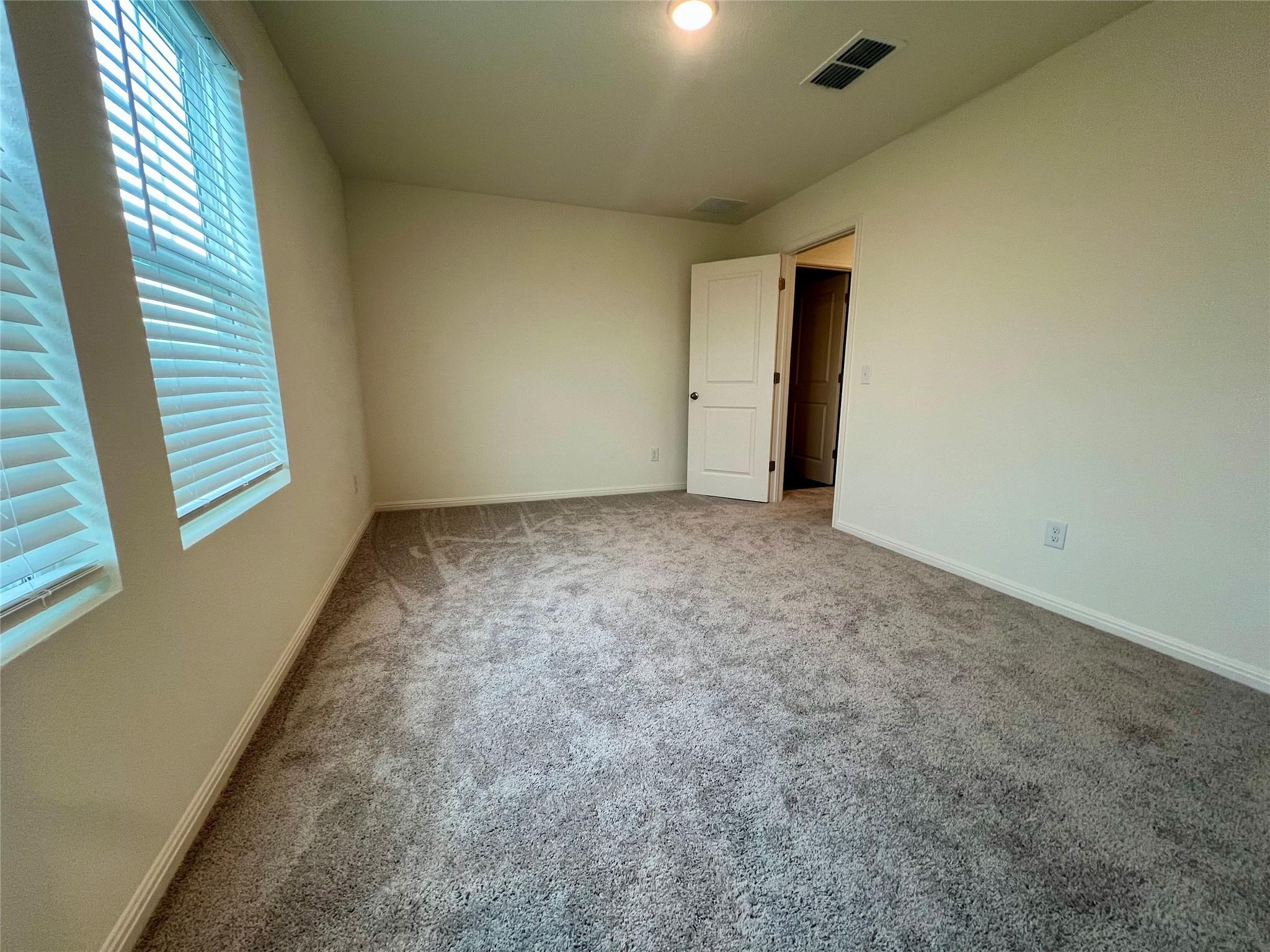 509 Lagoon Dr, Maxwell, TX 78656