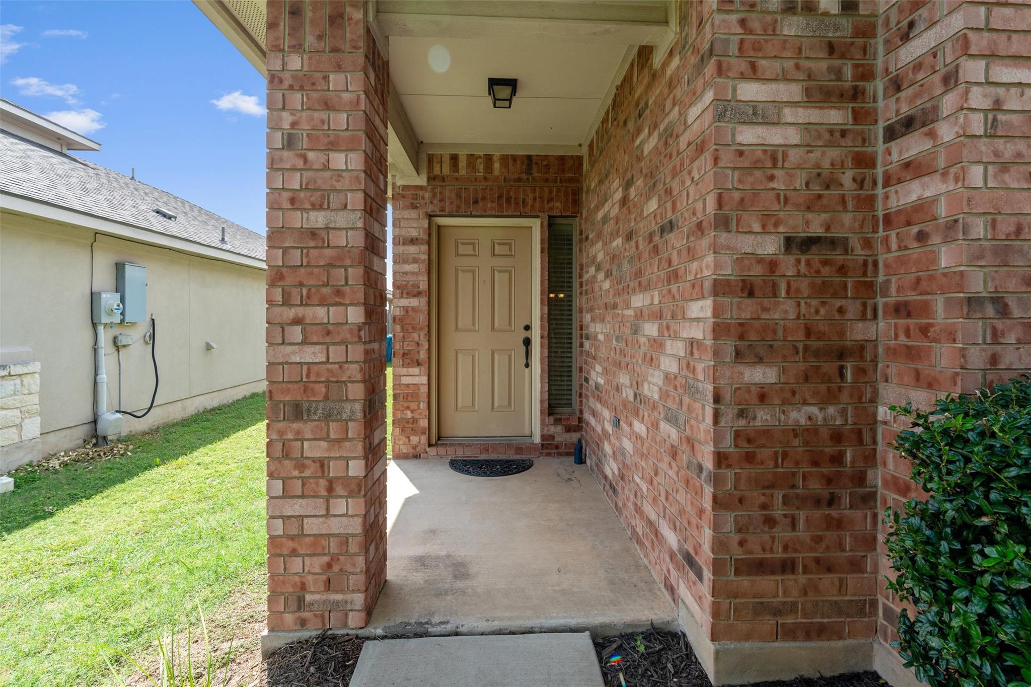 417 Drystone Trl, Liberty Hill, TX 78642