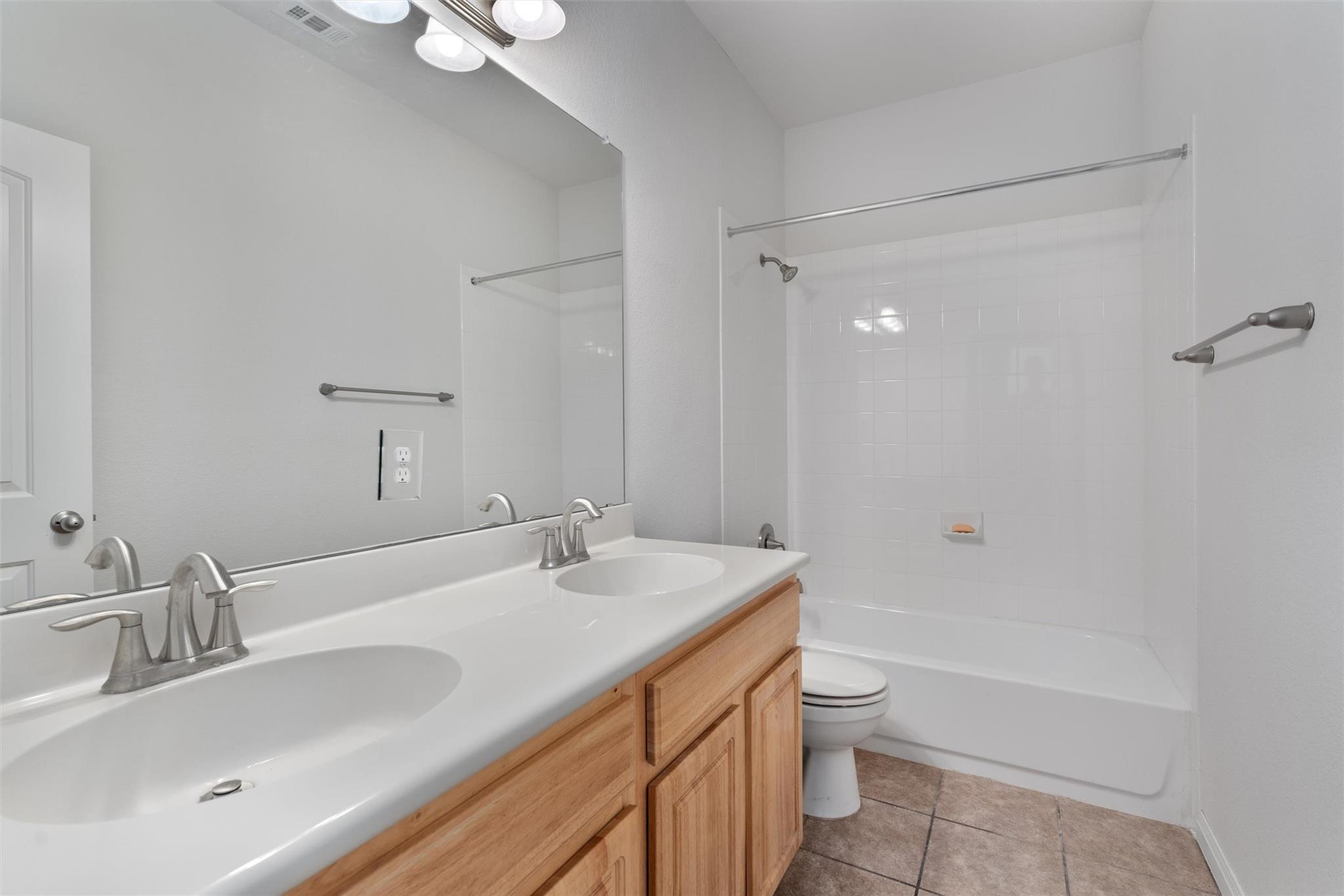 417 Drystone Trl, Liberty Hill, TX 78642