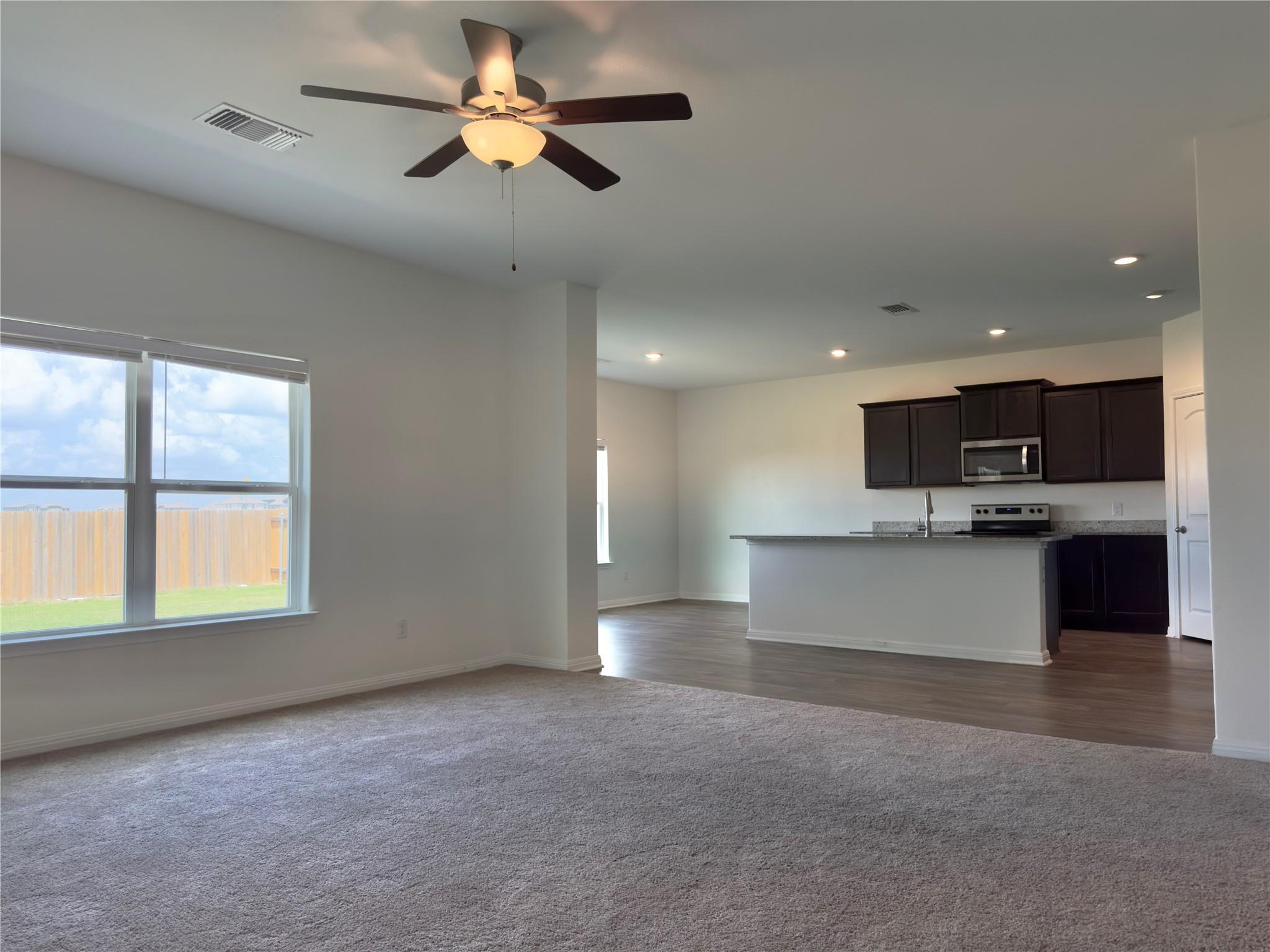 18304 Speculator Ln, Elgin, TX 78621