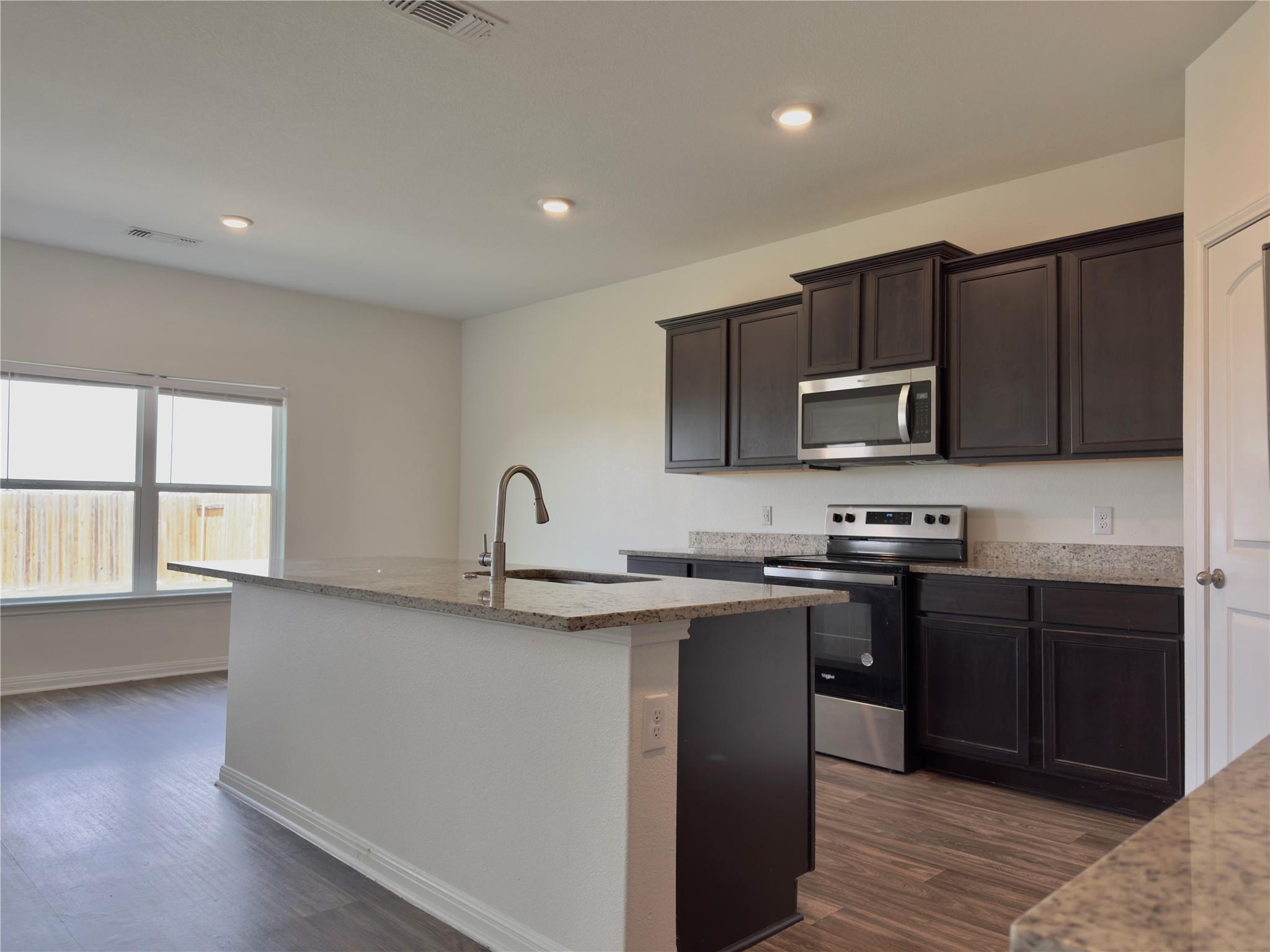 18304 Speculator Ln, Elgin, TX 78621