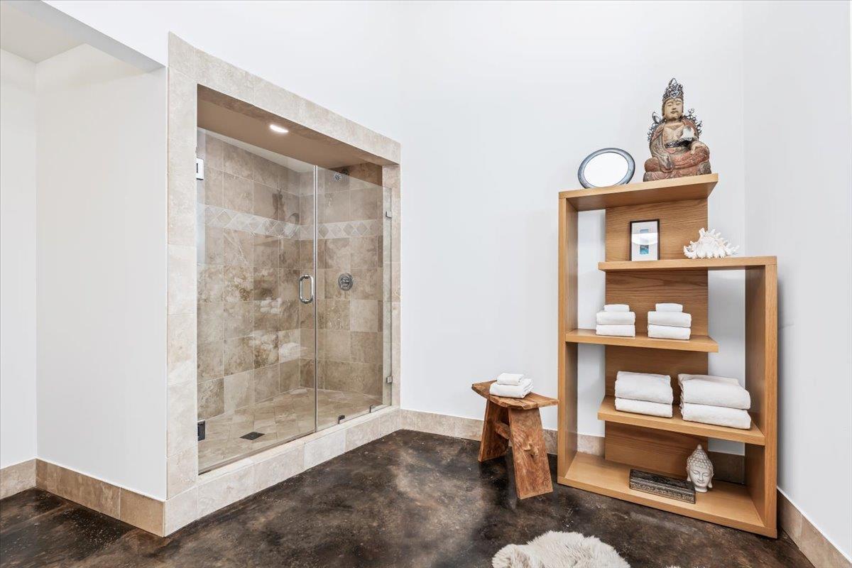 311 W 5th St # 1005, Austin, TX 78701