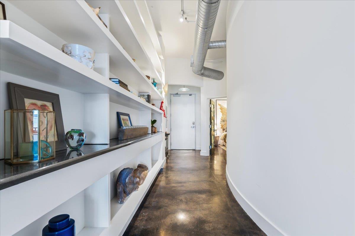 311 W 5th St # 1005, Austin, TX 78701