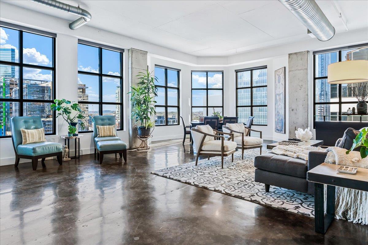 311 W 5th St # 1005, Austin, TX 78701