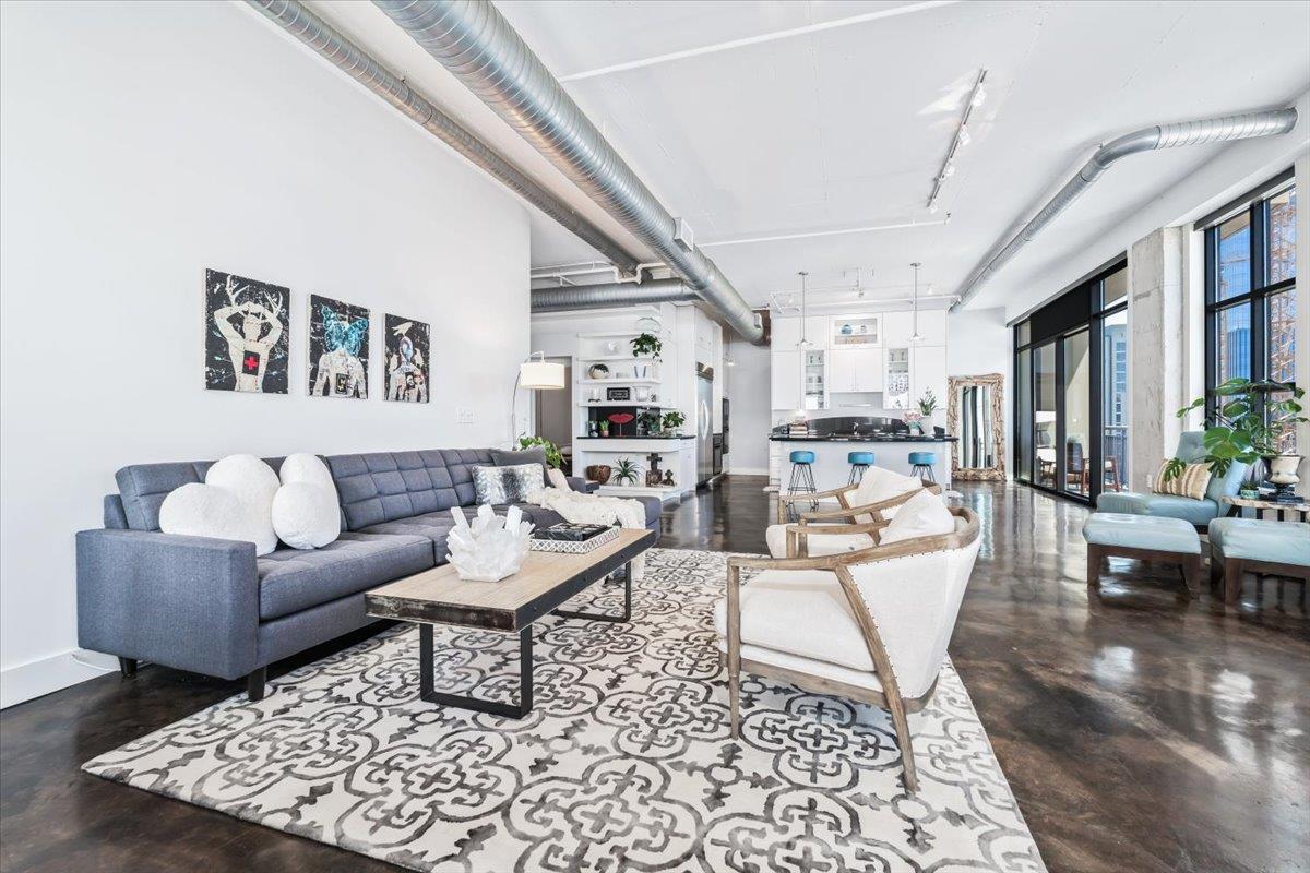 311 W 5th St # 1005, Austin, TX 78701