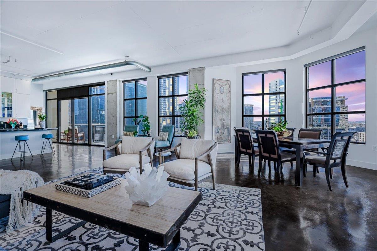 311 W 5th St # 1005, Austin, TX 78701