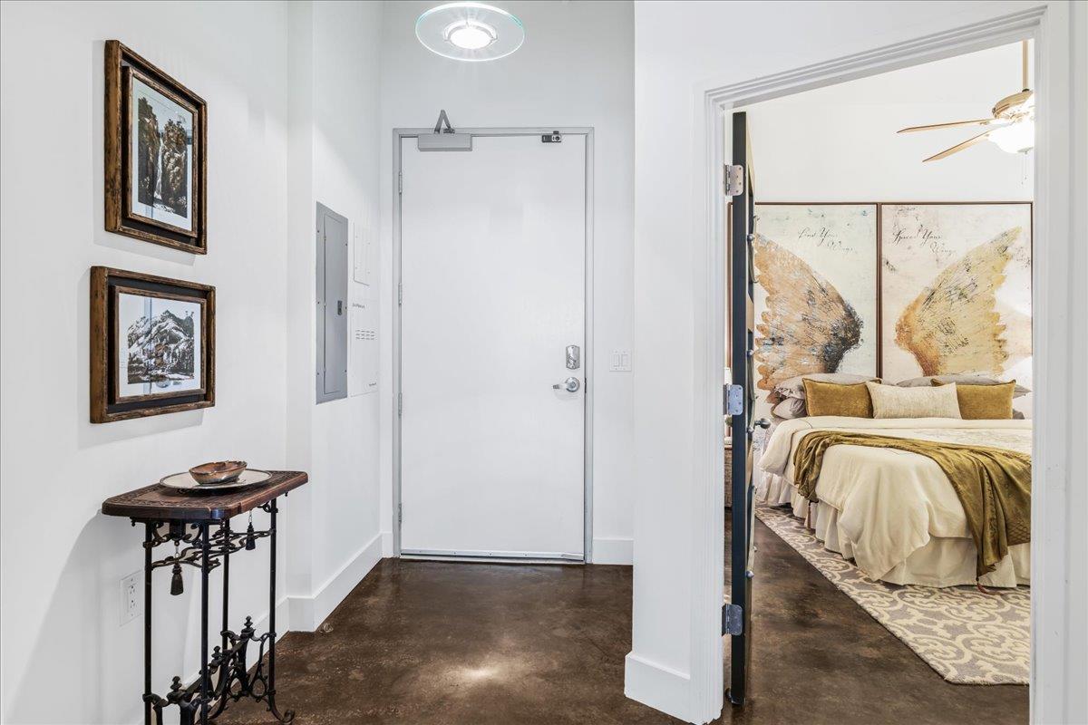 311 W 5th St # 1005, Austin, TX 78701