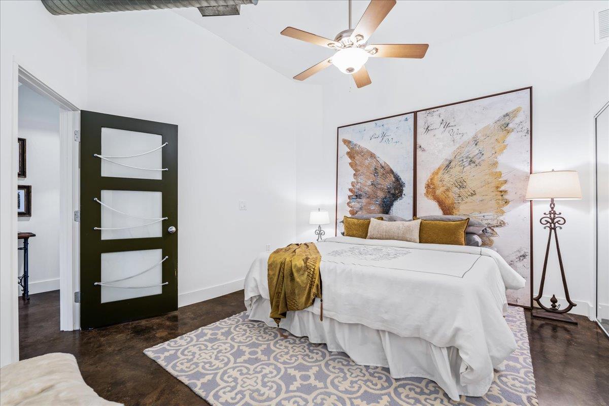 311 W 5th St # 1005, Austin, TX 78701