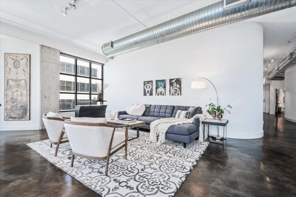 311 W 5th St # 1005, Austin, TX 78701