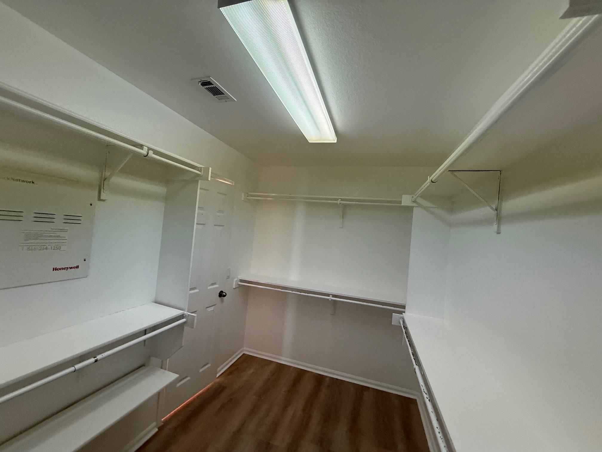 155 Hoot Owl Ln, Leander, TX 78641