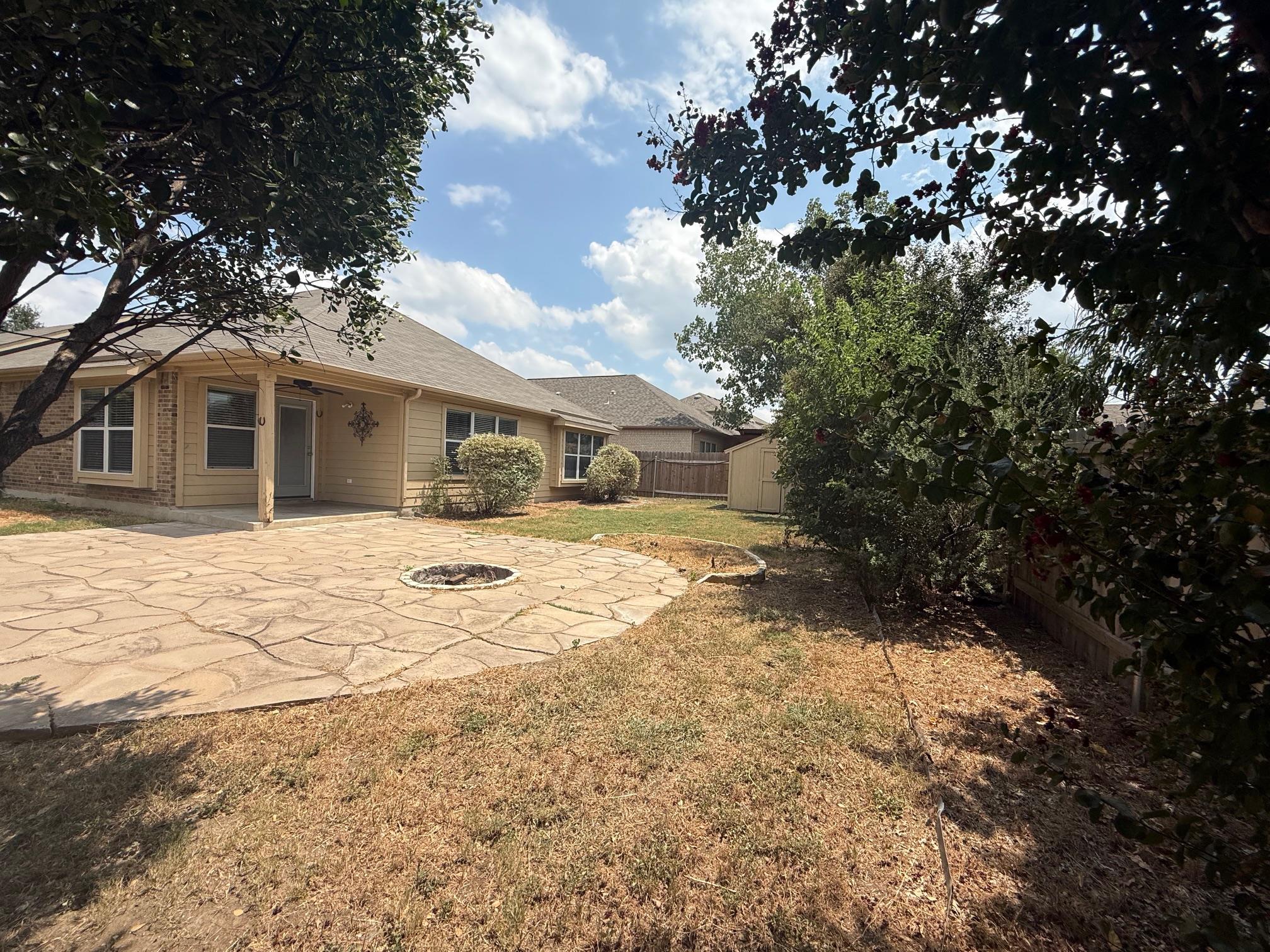 155 Hoot Owl Ln, Leander, TX 78641