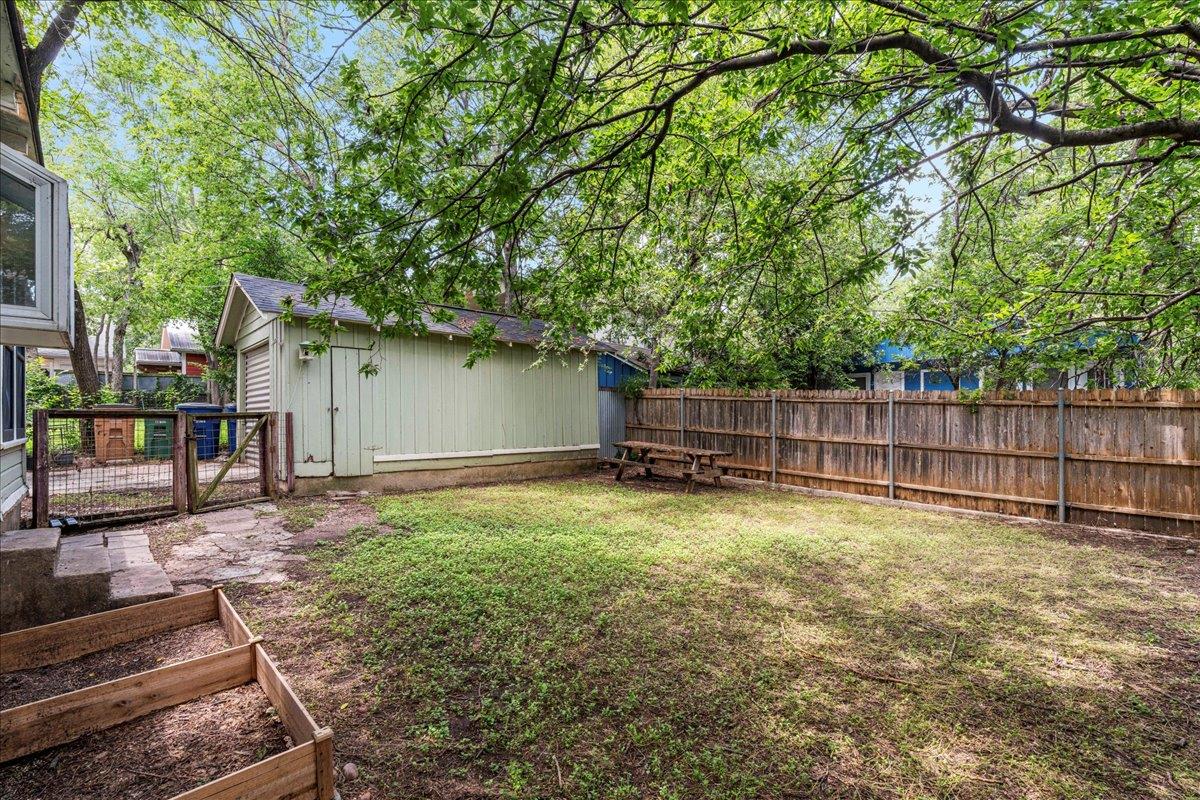 3710 Hollywood Ave, Austin, TX 78722