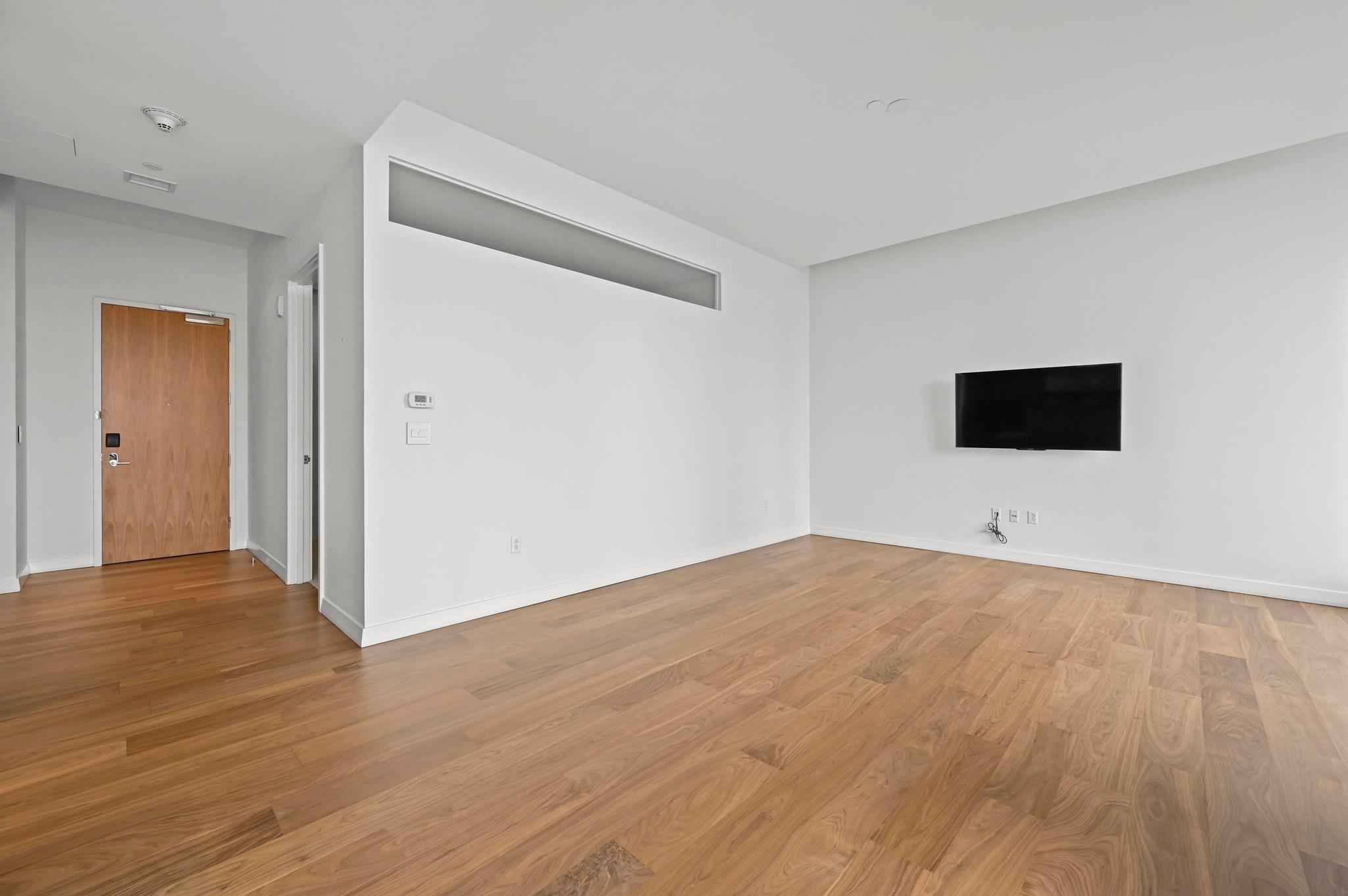 210 Lavaca St # 2011, Austin, TX 78701