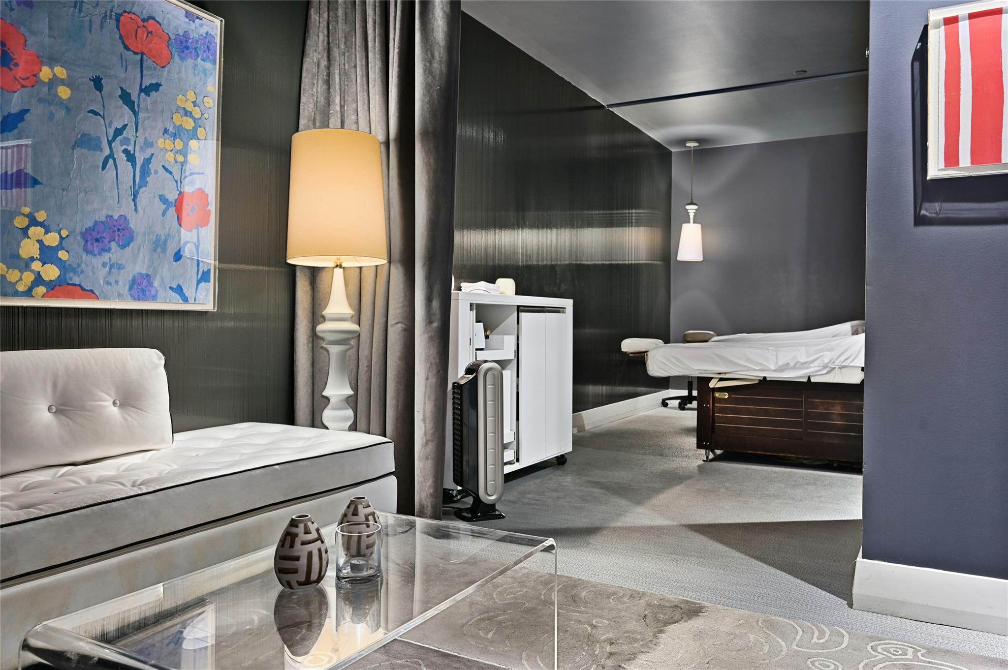 210 Lavaca St # 2011, Austin, TX 78701