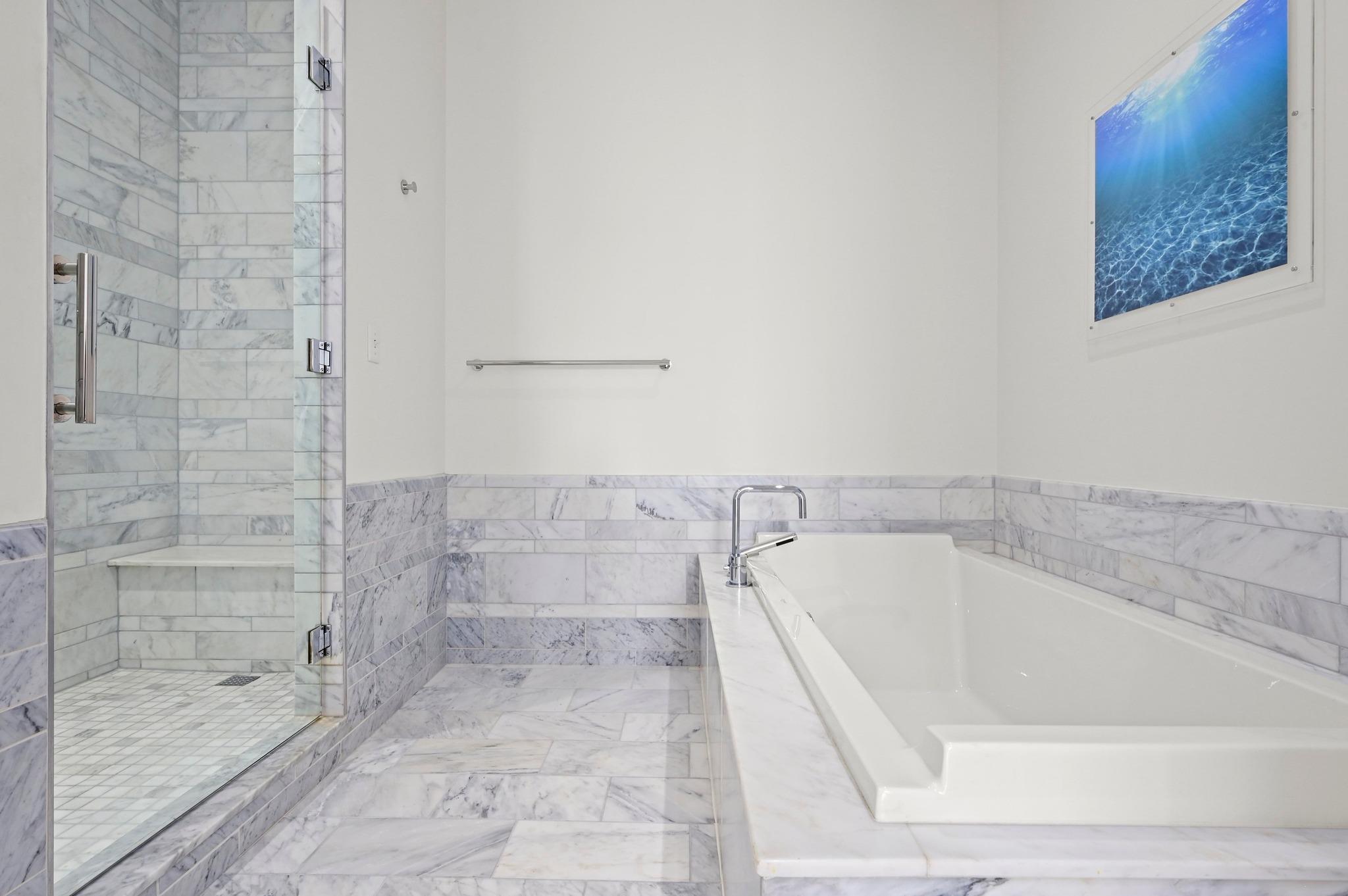 210 Lavaca St # 2011, Austin, TX 78701