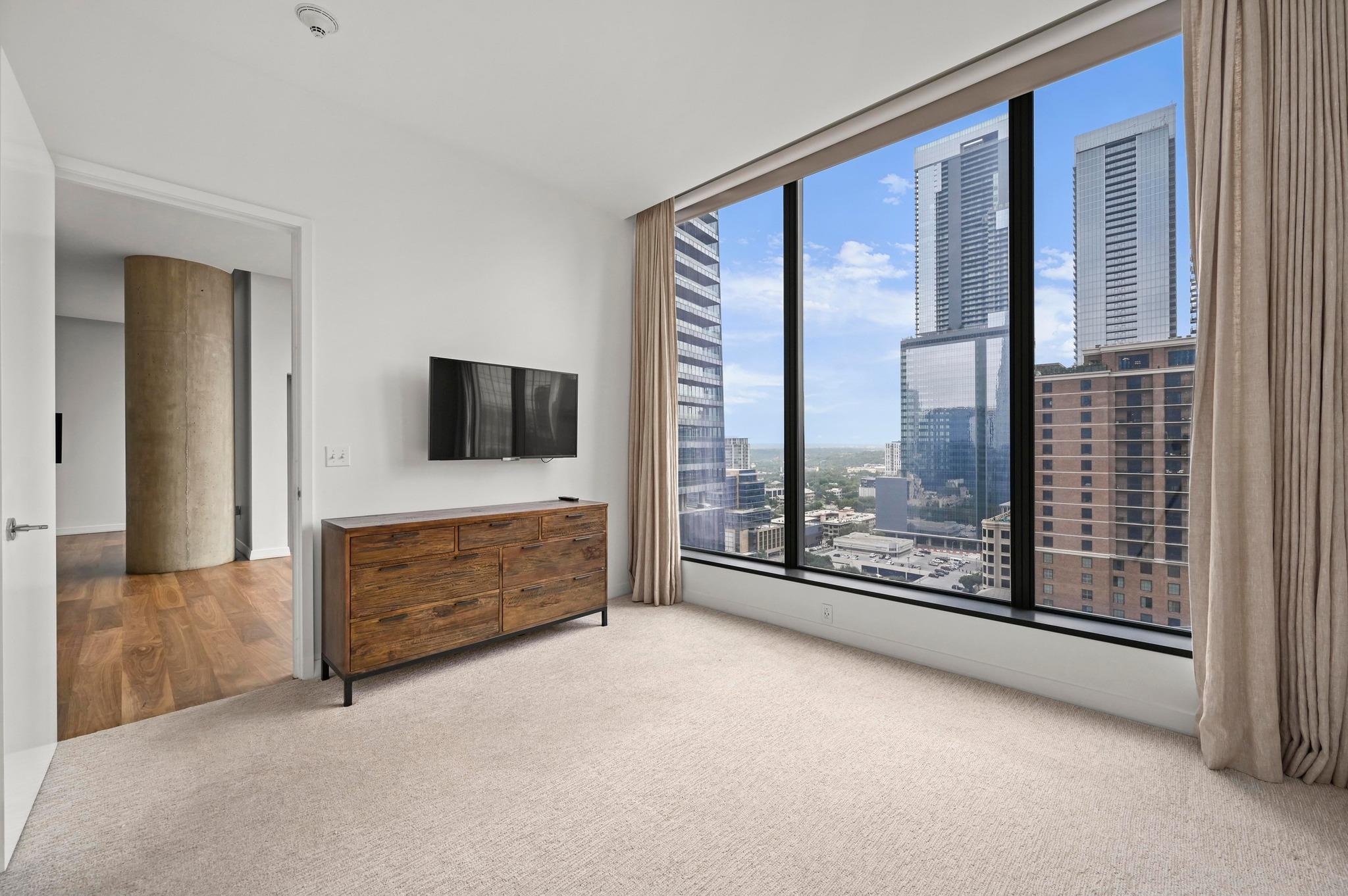 210 Lavaca St # 2011, Austin, TX 78701