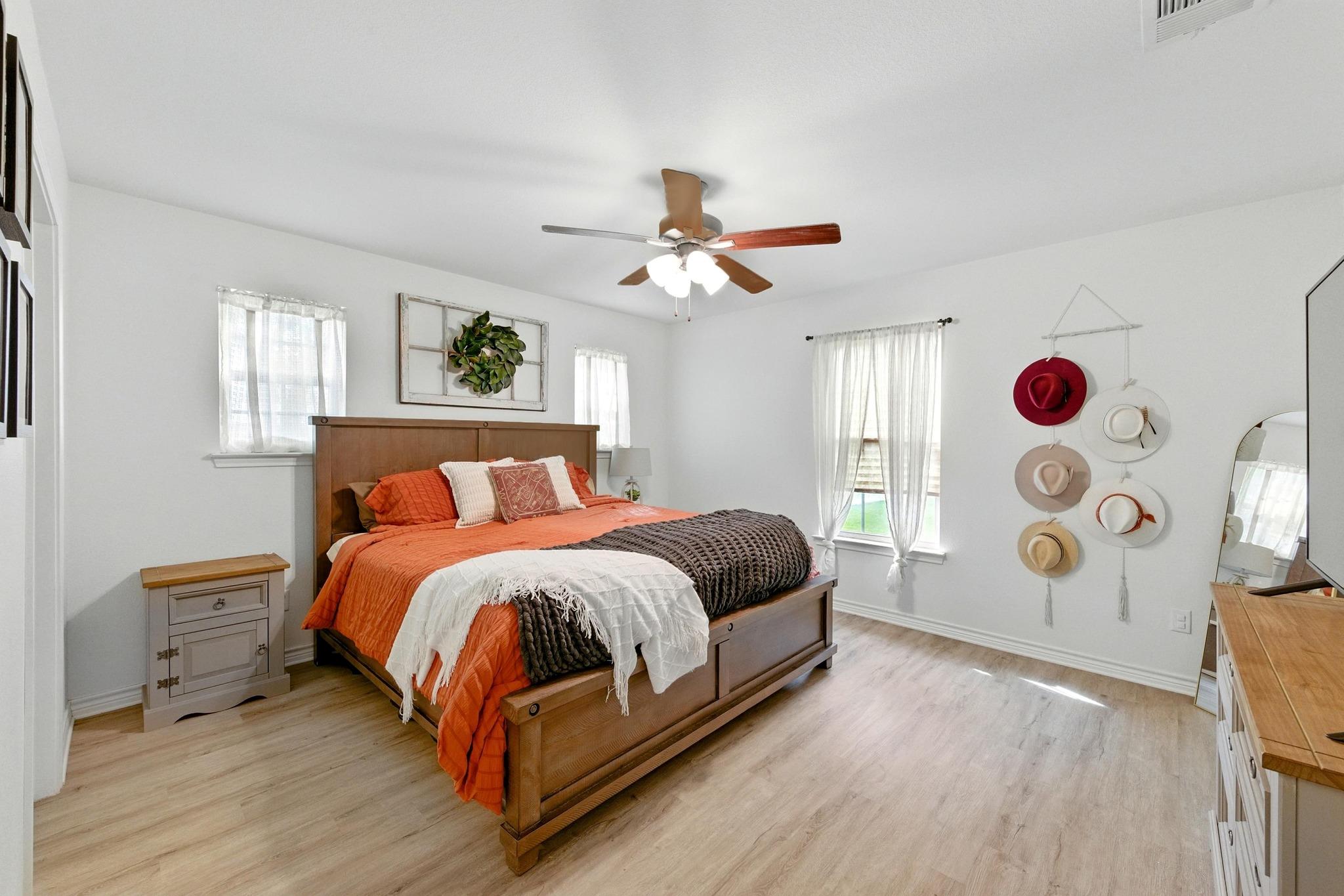 780 County Road 389, Granger, TX 76530