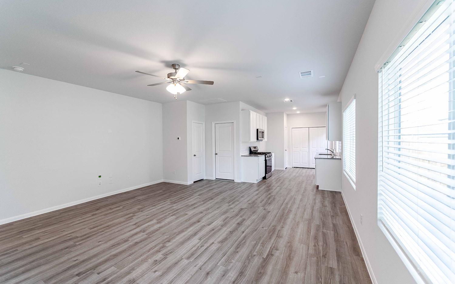 207 Everglades Dr, Kyle, TX 78640