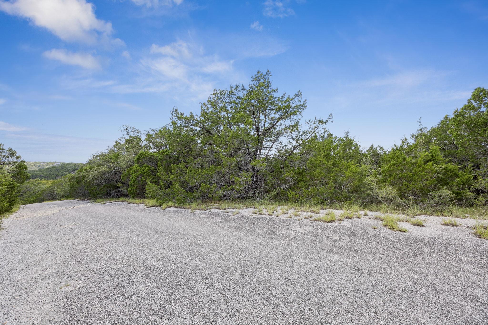 8400 Cedar Glen Cv, Lago Vista, TX 78645