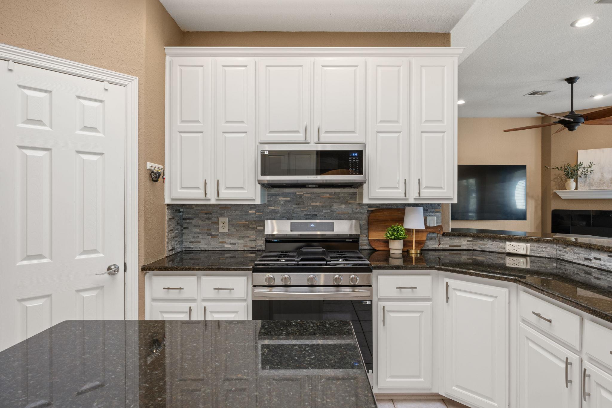 1207 Hyacinth Dr, Temple, TX 76502