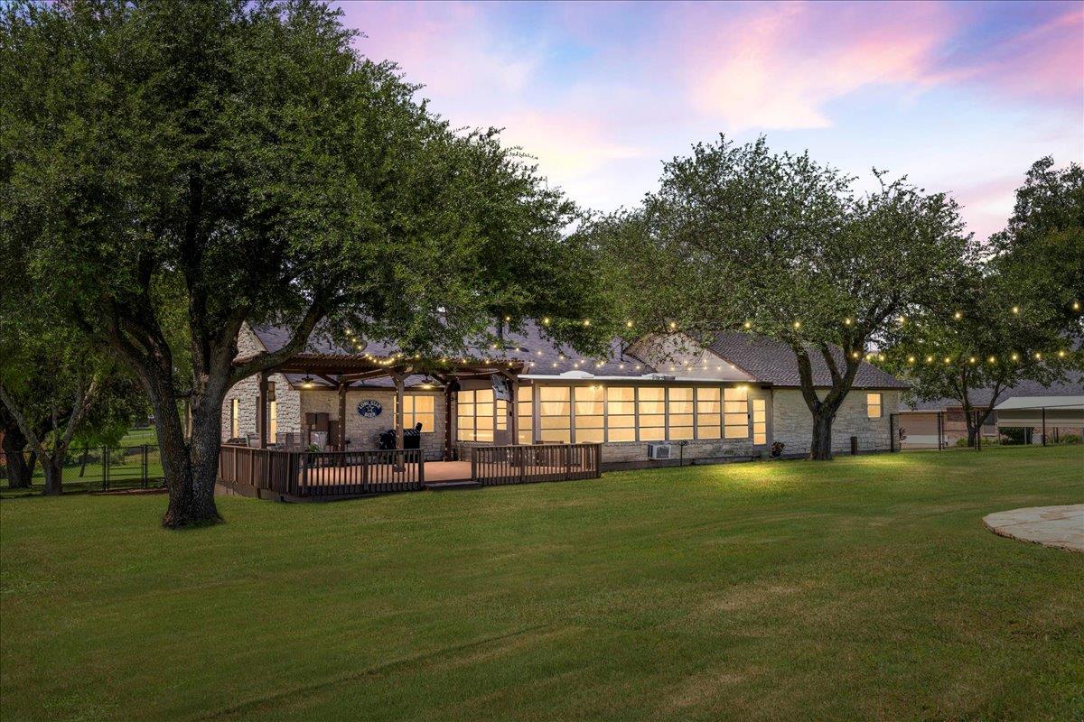 308 Morningside Cir, Hutto, TX 78634
