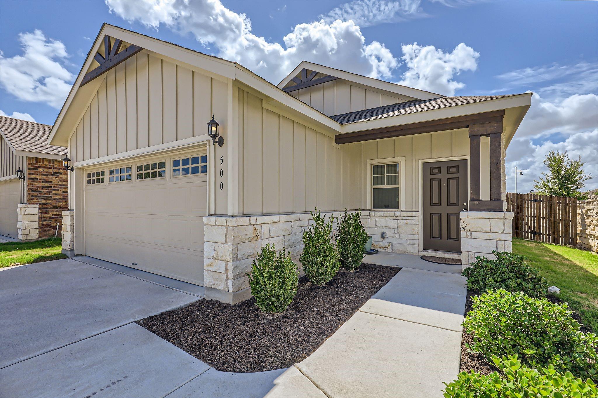 500 Compania Cv, Liberty Hill, TX 78642