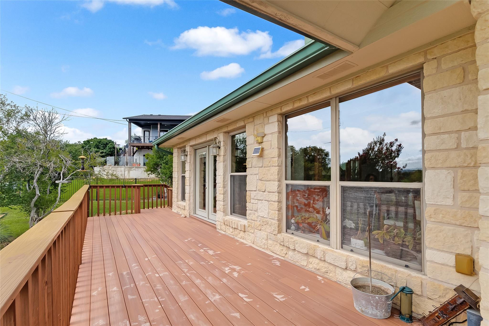 713 Lagoon Loop, Horseshoe Bay, TX 78657