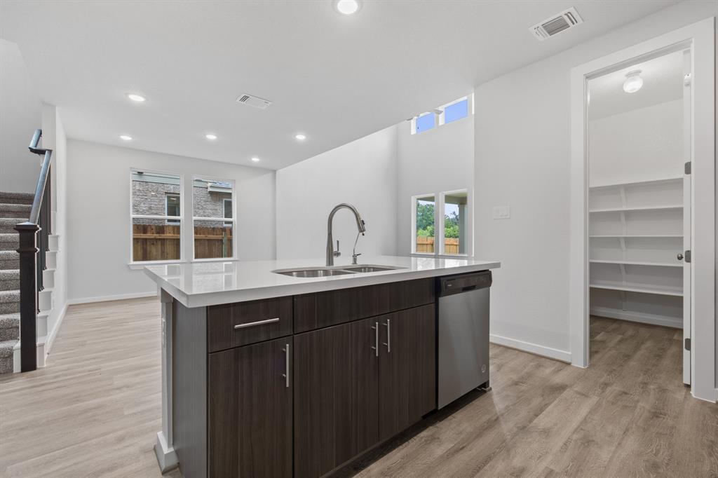 144 Alicante Ln, Liberty Hill, TX 78642