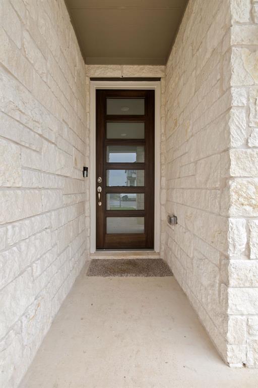 144 Alicante Ln, Liberty Hill, TX 78642