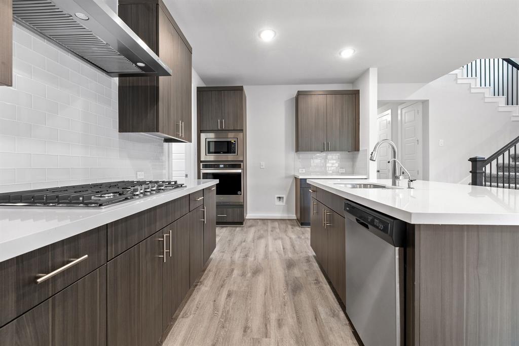 144 Alicante Ln, Liberty Hill, TX 78642