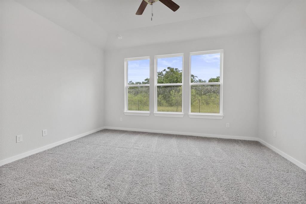 144 Alicante Ln, Liberty Hill, TX 78642