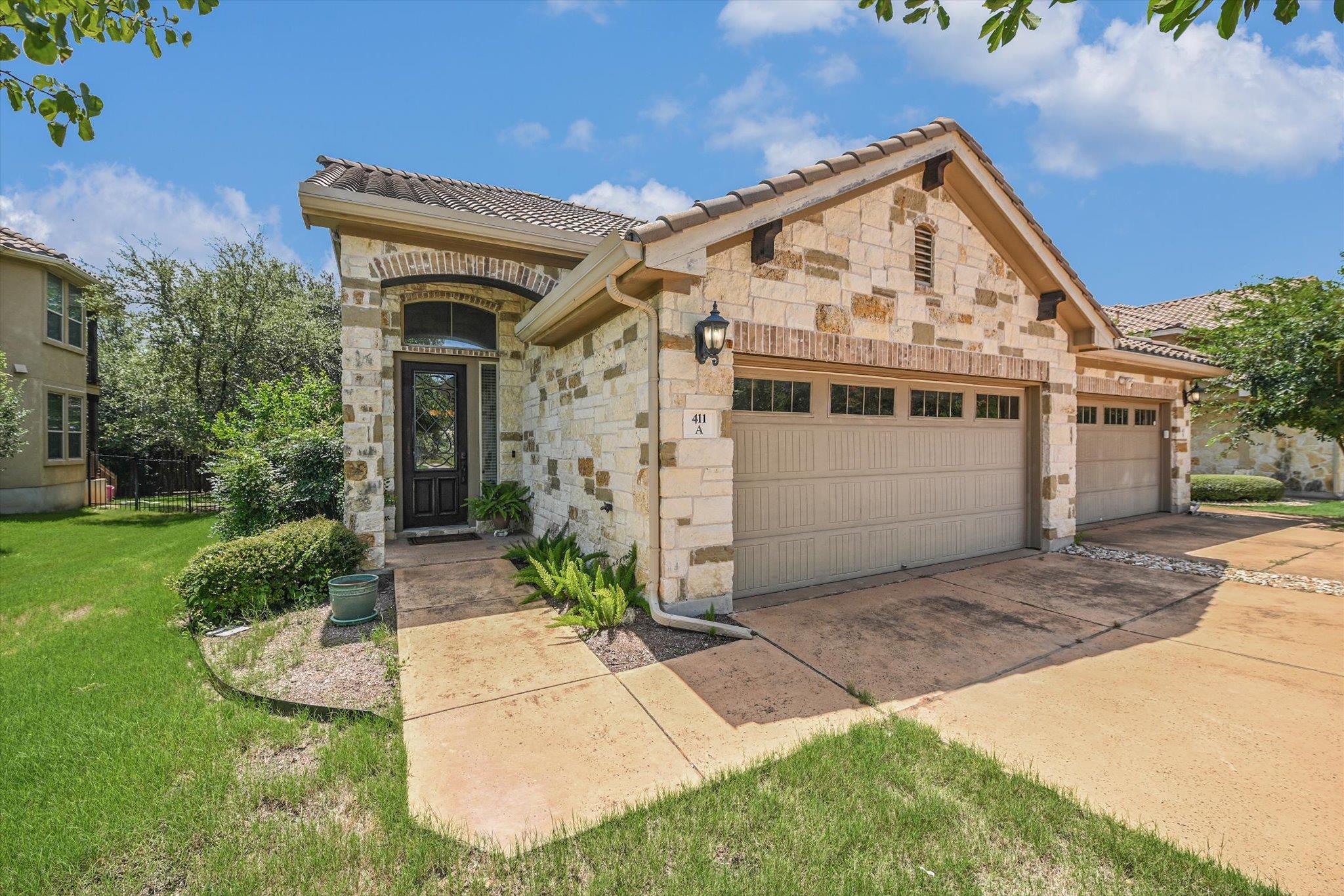 411 S Meadowlark St # A, Lakeway, TX 78734