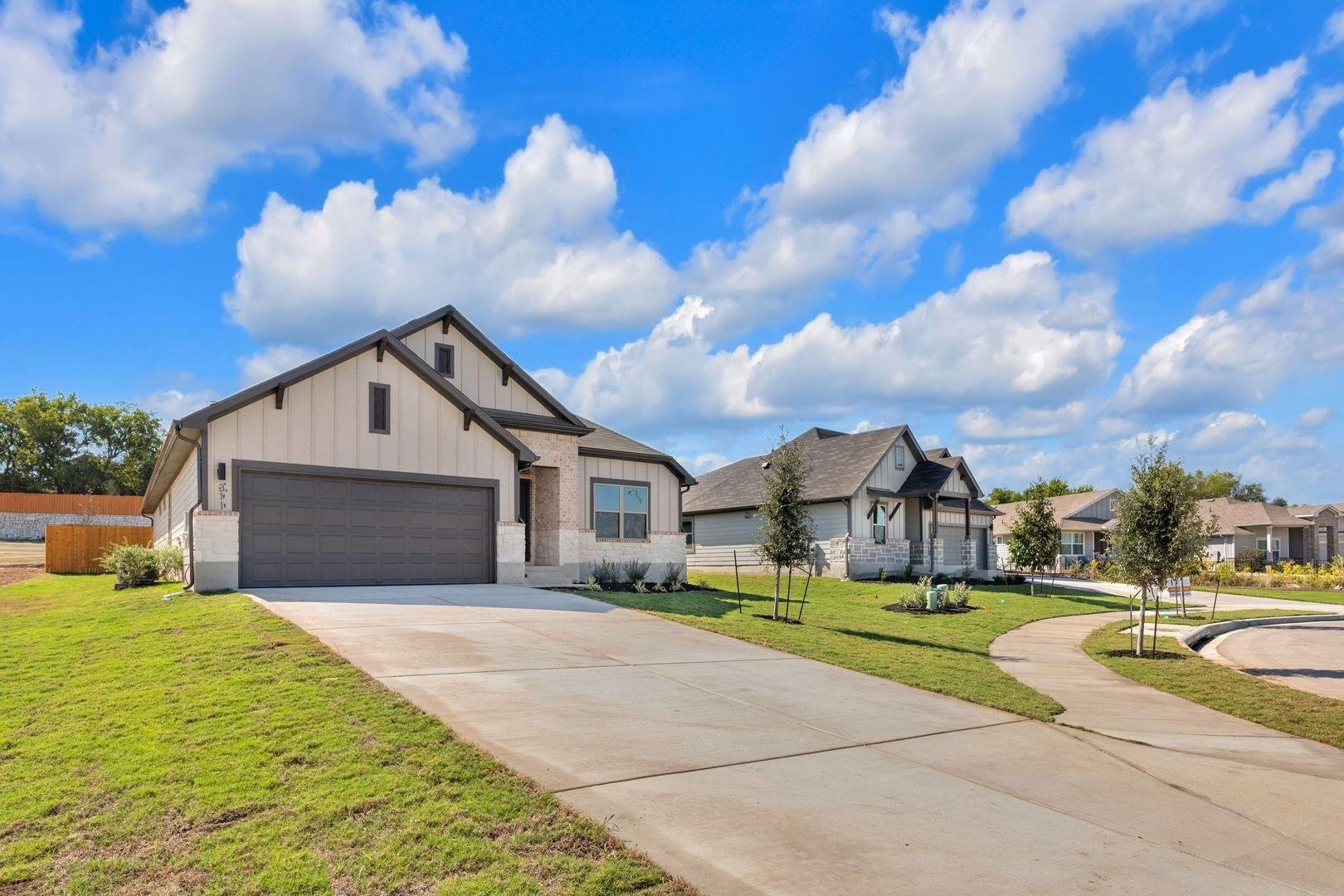 311 Sepulveda St, Hutto, TX 78634