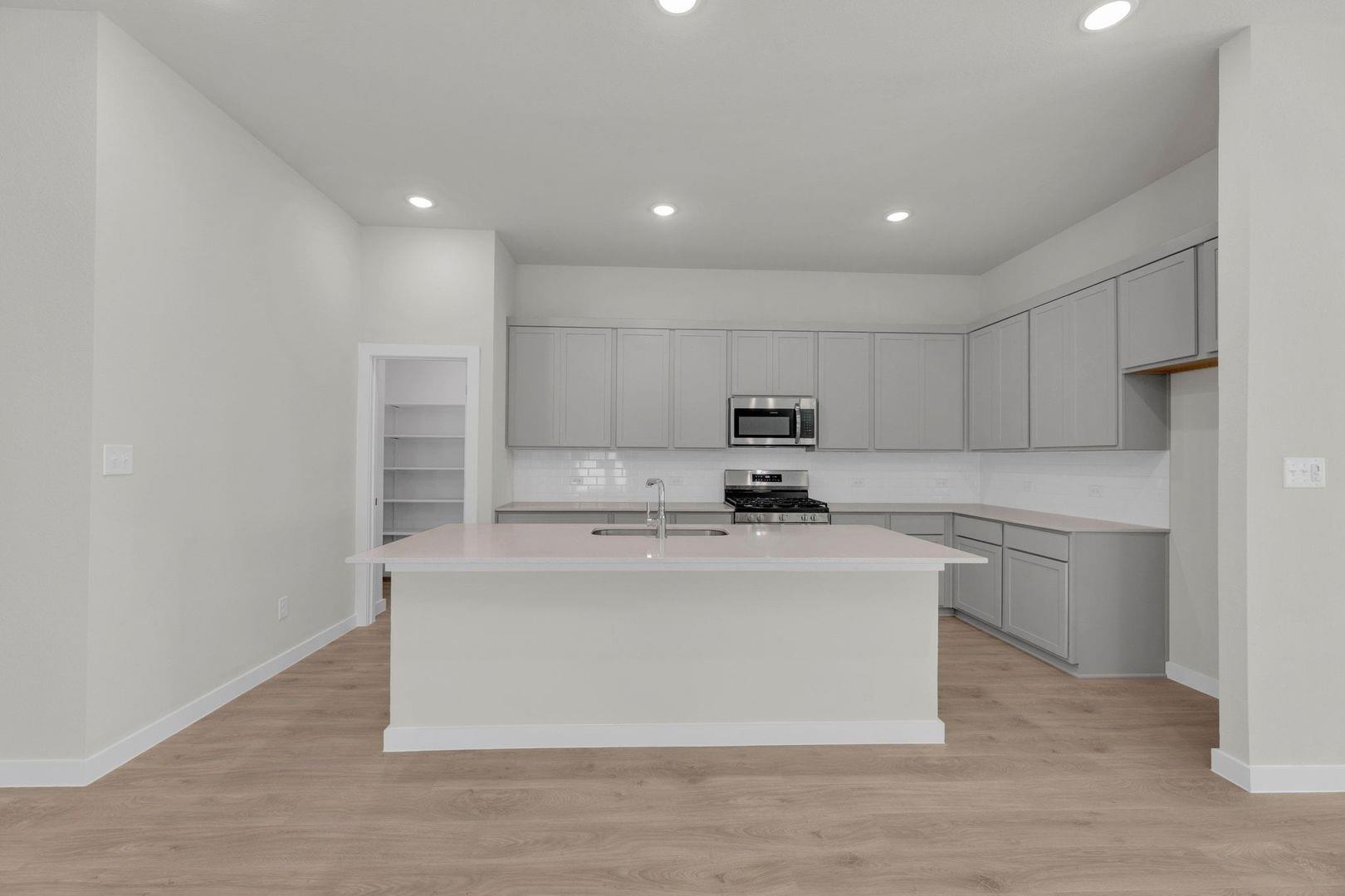 311 Sepulveda St, Hutto, TX 78634