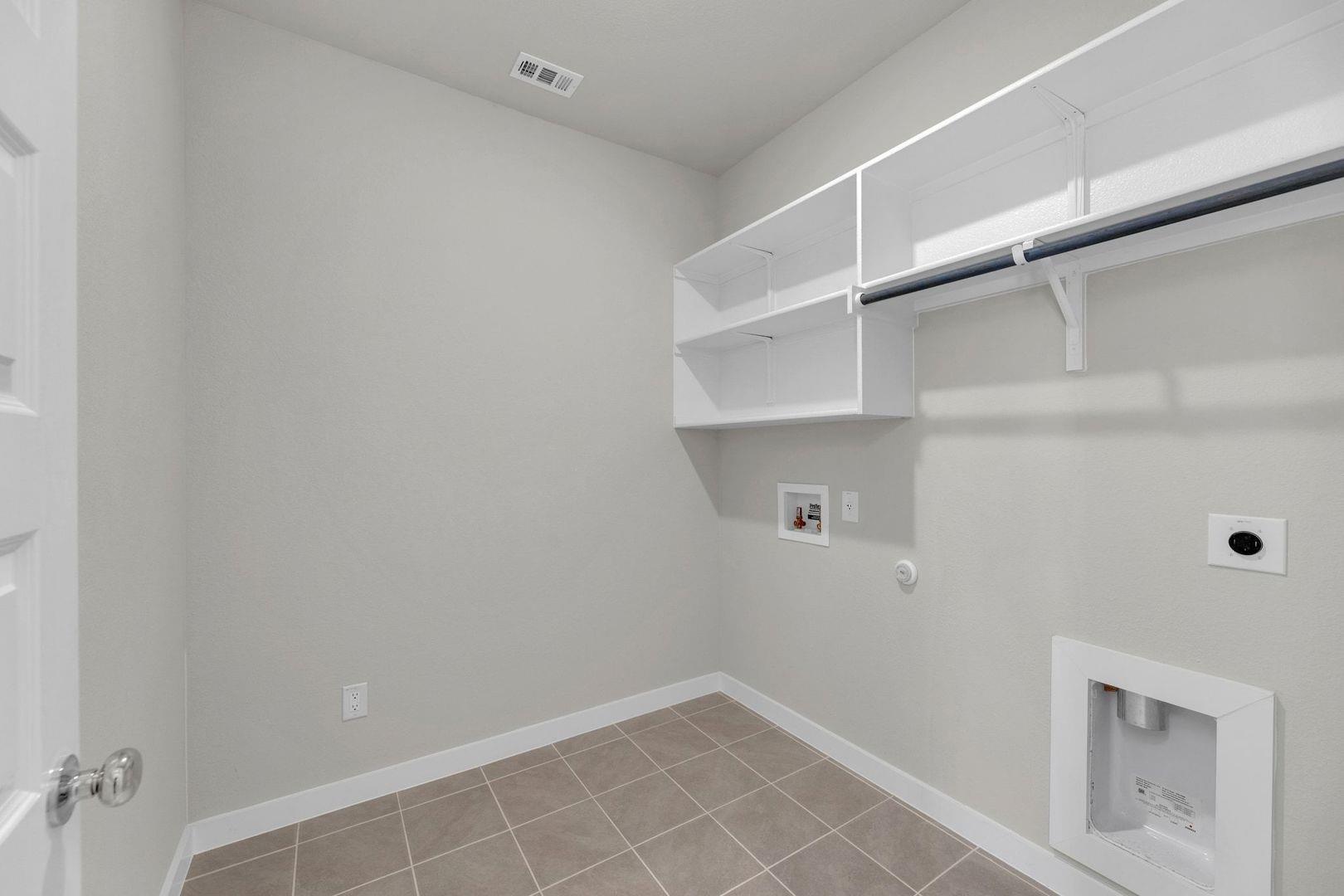 311 Sepulveda St, Hutto, TX 78634