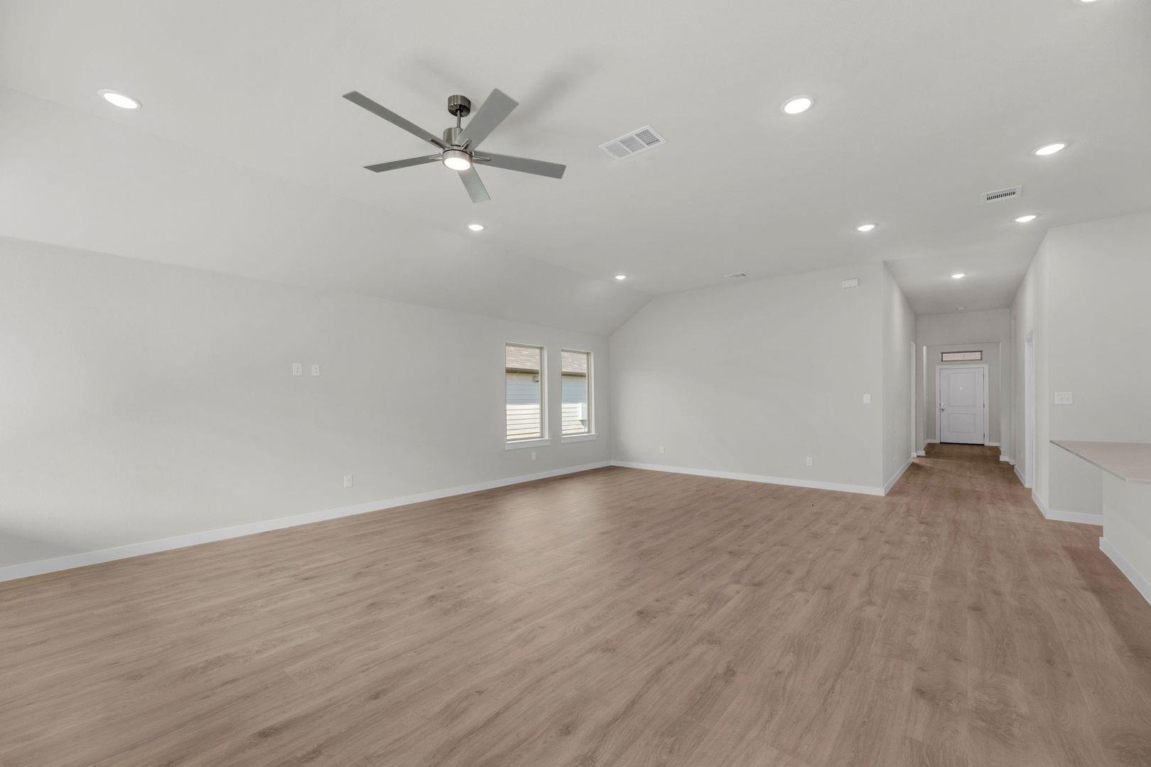 311 Sepulveda St, Hutto, TX 78634