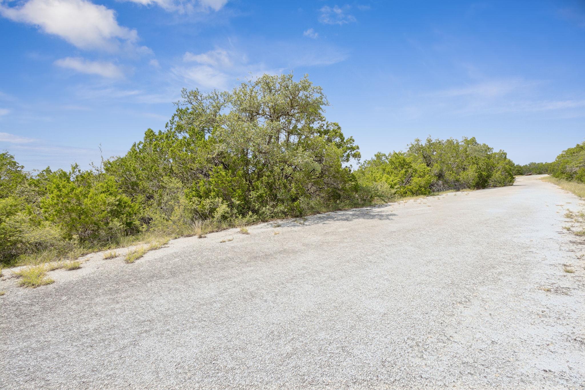 8402 Cedar Glen Cv, Lago Vista, TX 78645