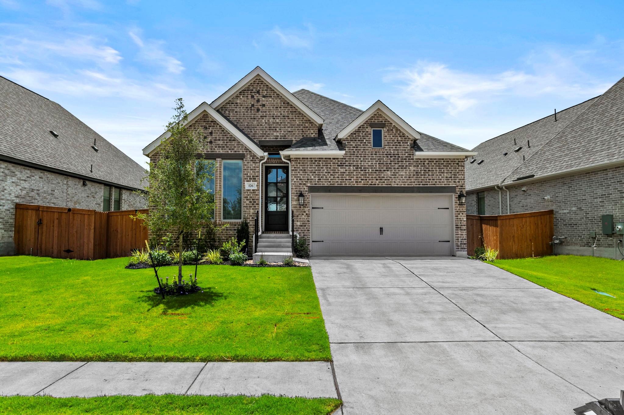 176 Plumbago Loop, Bastrop, TX 78602
