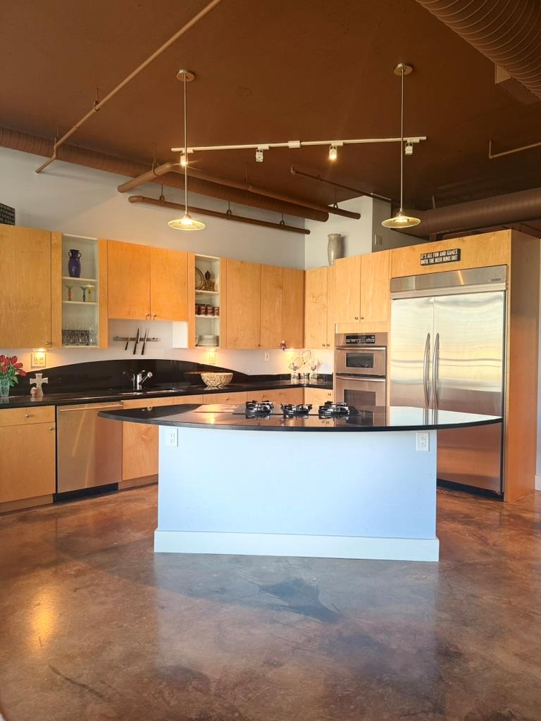 311 W 5TH St # 703, Austin, TX 78701