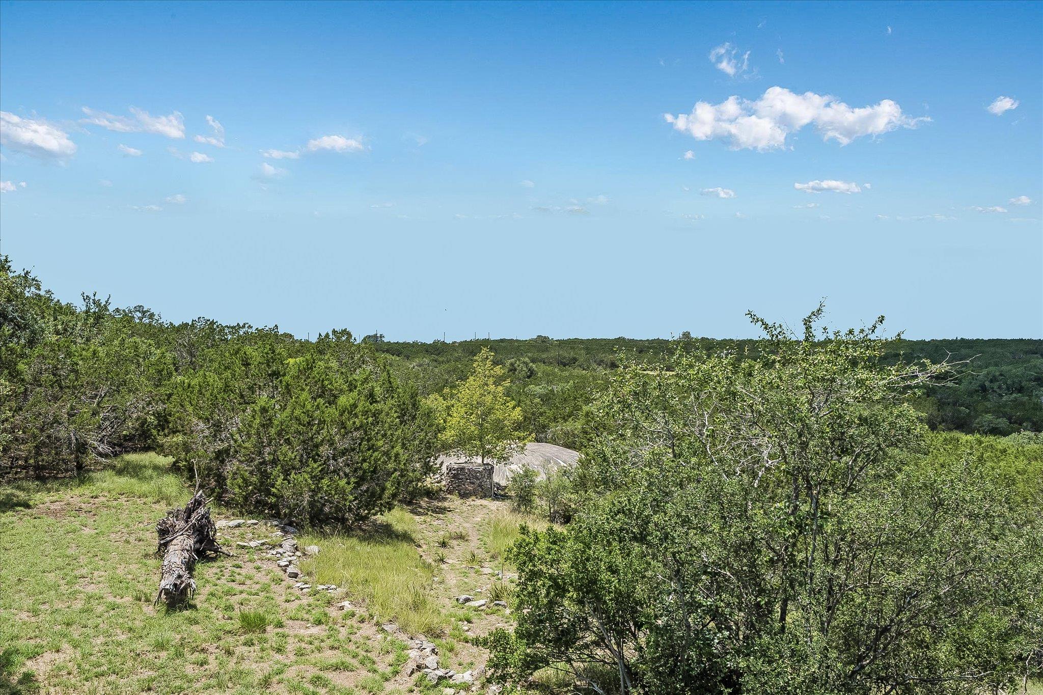 101 & 102 Maheo Way, Dripping Springs, TX 78620