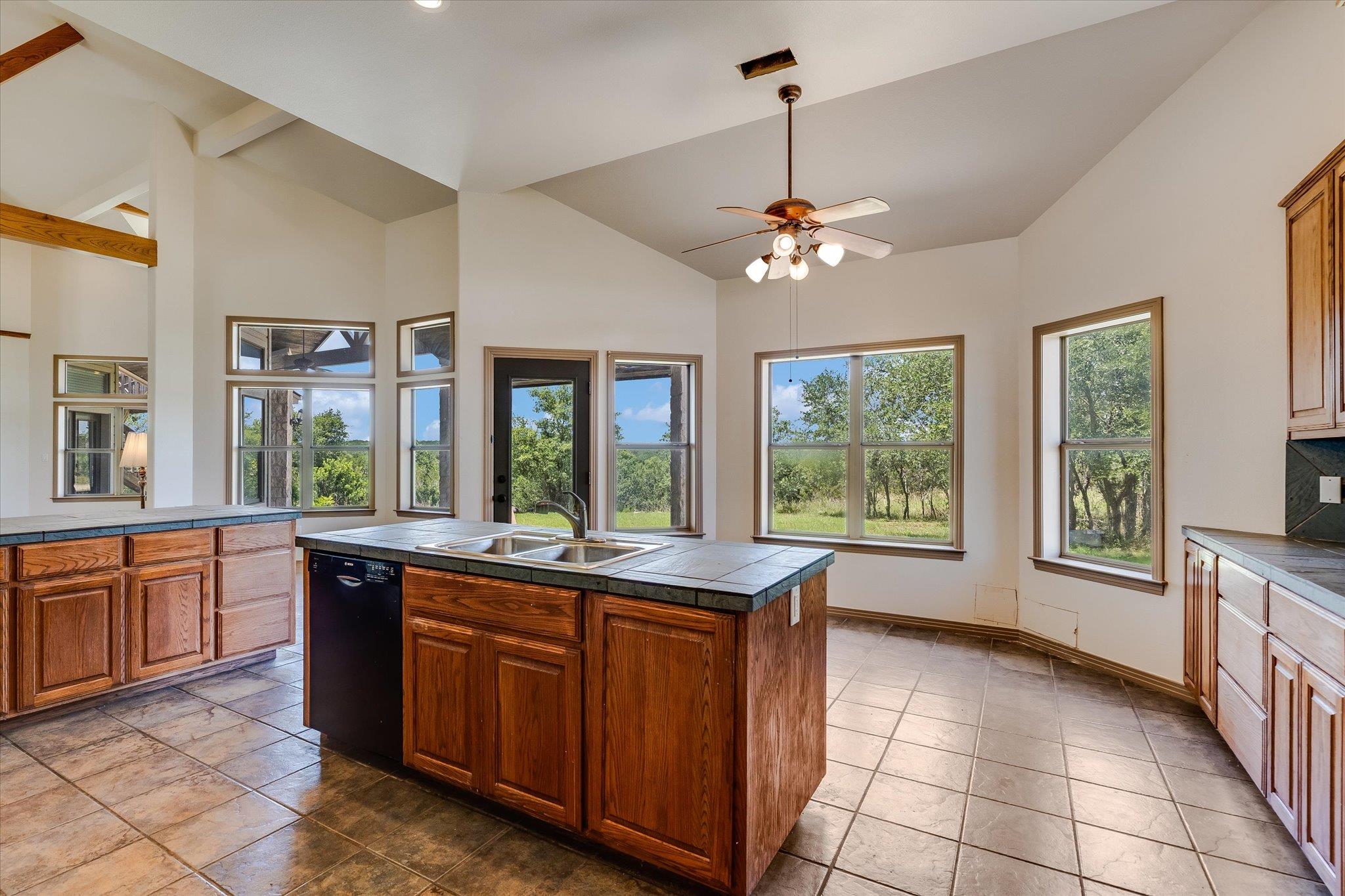 101 & 102 Maheo Way, Dripping Springs, TX 78620