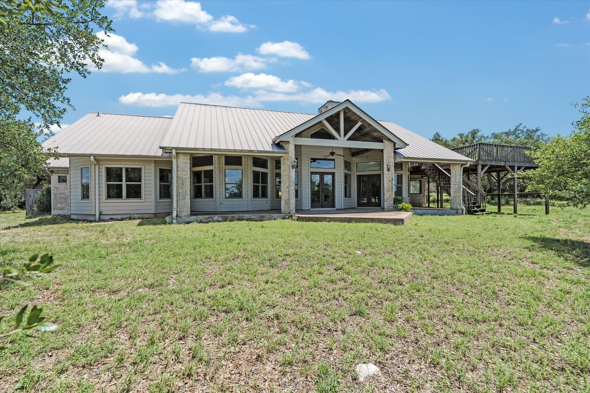 101 & 102 Maheo Way, Dripping Springs, TX 78620