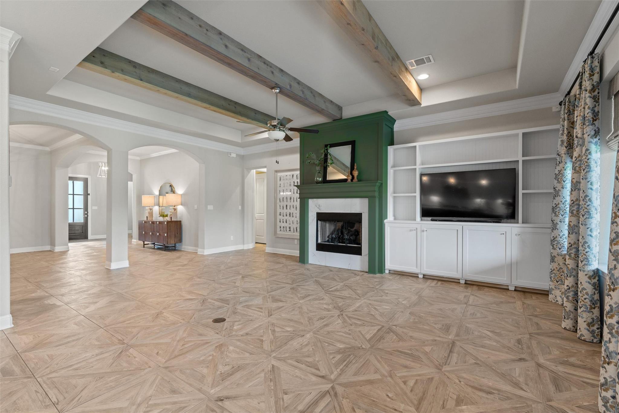 201 Barefoot Park Ln, Georgetown, TX 78628