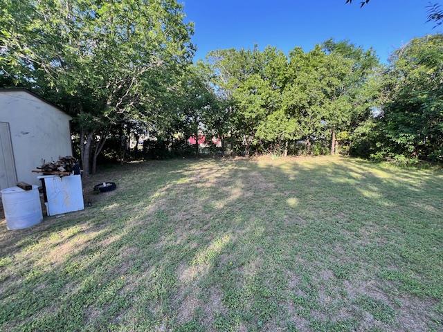 908 Glass Dr, Leander, TX 78641
