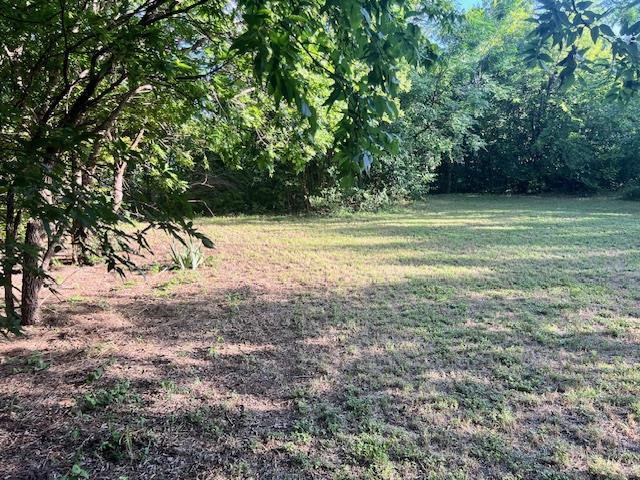 908 Glass Dr, Leander, TX 78641